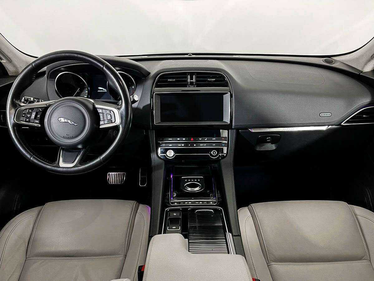 Купить Jaguar F-Pace, 2019, 88 930 км, фото №9