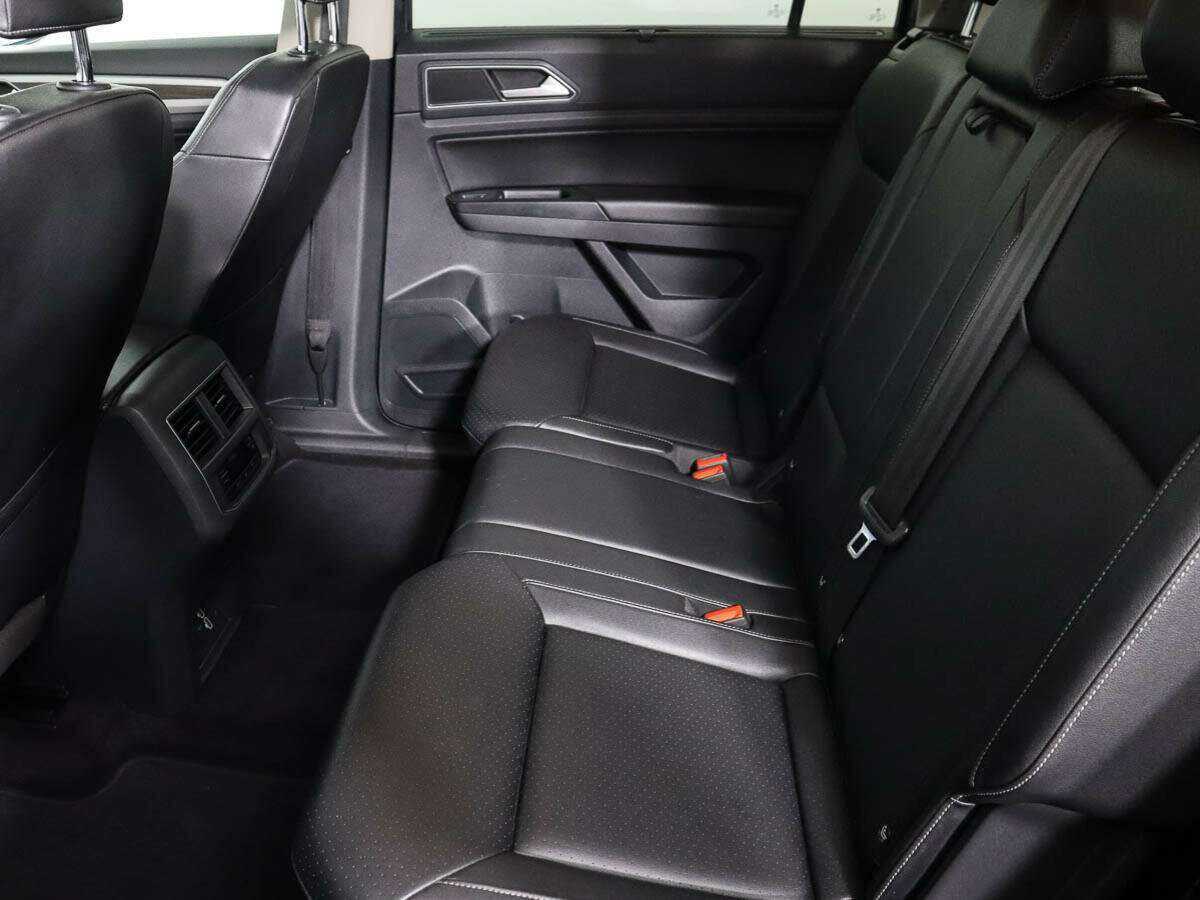 Купить Volkswagen Teramont, 2018, 120 450 км, фото №8