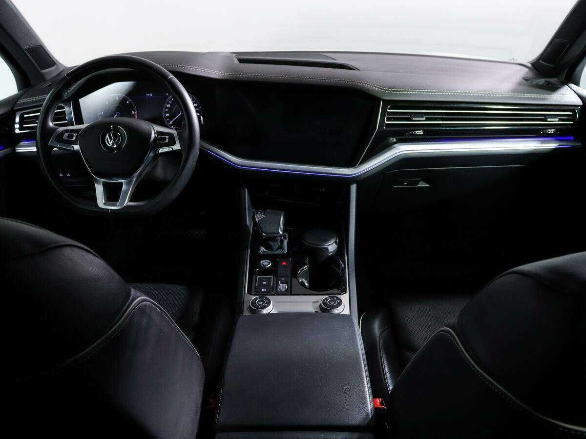 Купить Volkswagen Touareg, 2020, 58 000 км, фото №9
