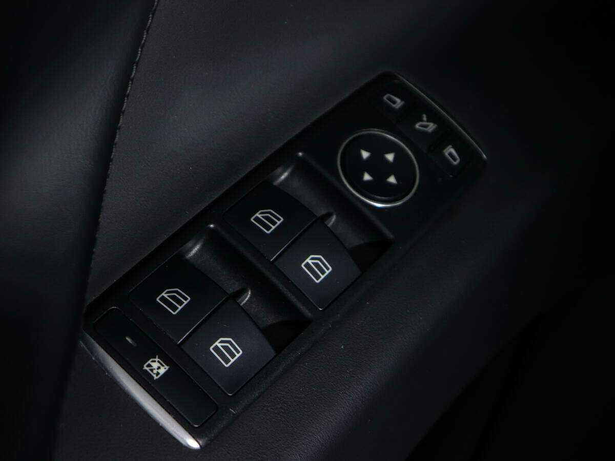 Купить Tesla Model X 90D, 2018, 63 310 км, фото №16