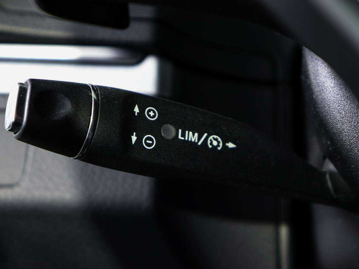 Купить Mercedes-Benz E-Класс 200, 2013, 54 400 км, фото №17