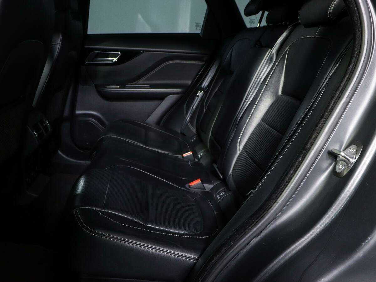 Купить Jaguar F-Pace, 2016, 90 800 км, фото №10