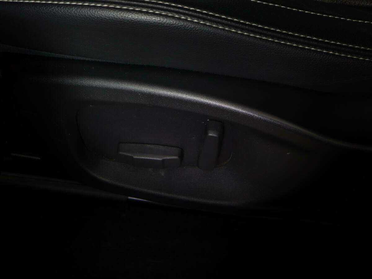 Купить Jaguar F-Pace, 2016, 90 800 км, фото №21