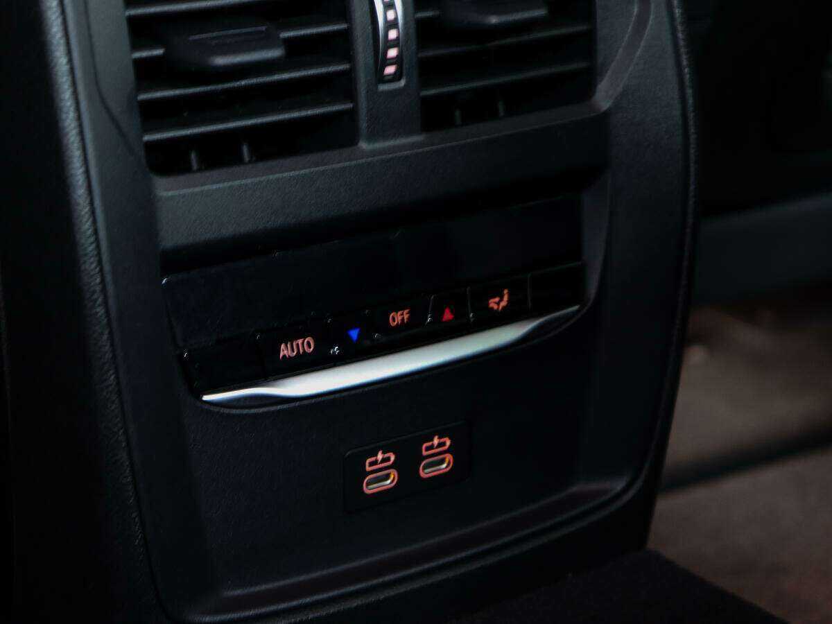 Купить BMW 3 серии 320i xDrive, 2020, 78 450 км, фото №16