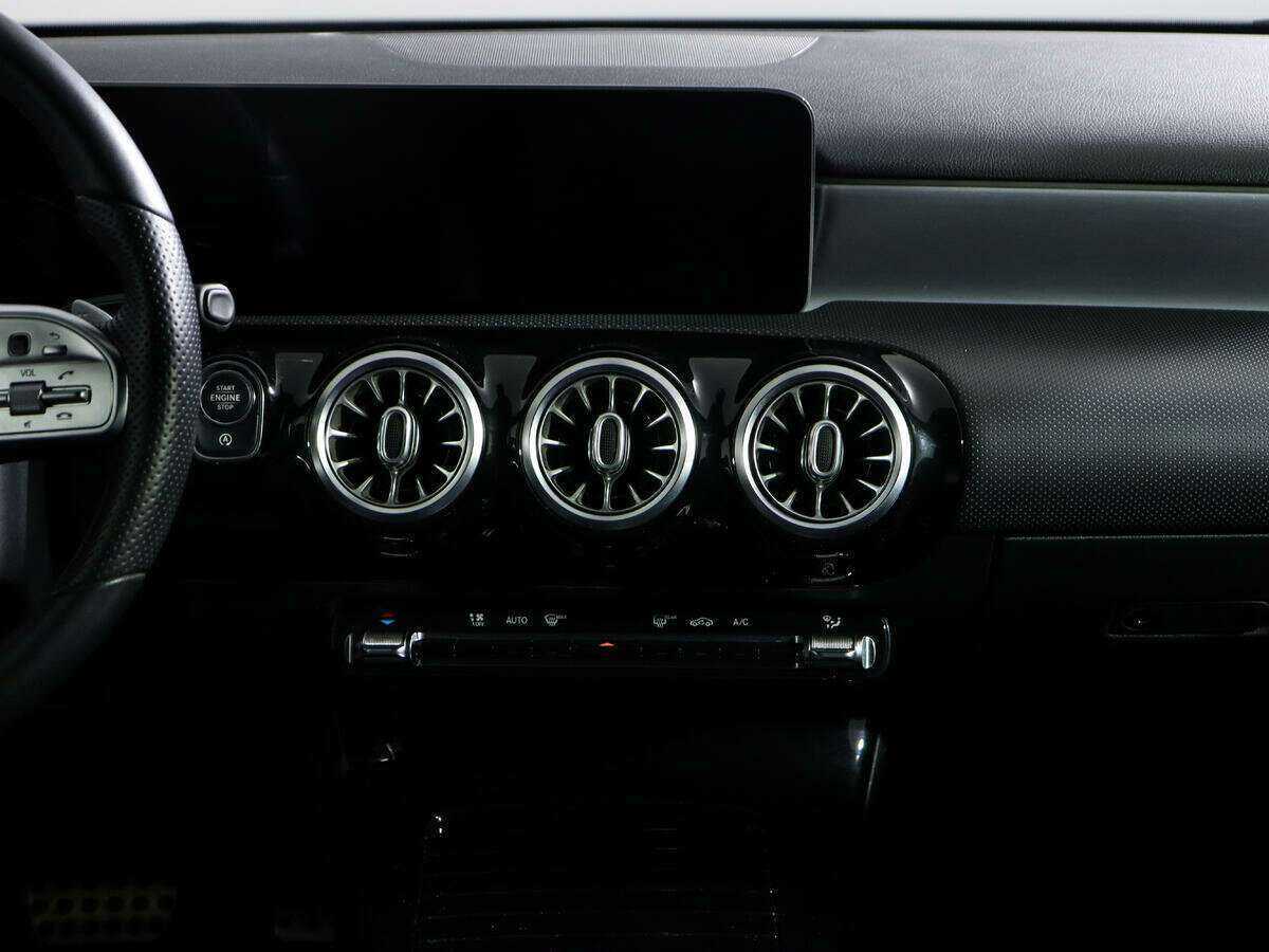 Купить Mercedes-Benz A-Класс 200, 2019, 60 000 км, фото №13