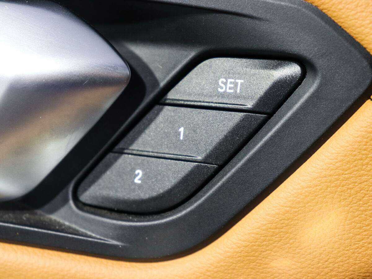 Купить BMW 3 серии 320d xDrive, 2020, 35 990 км, фото №17