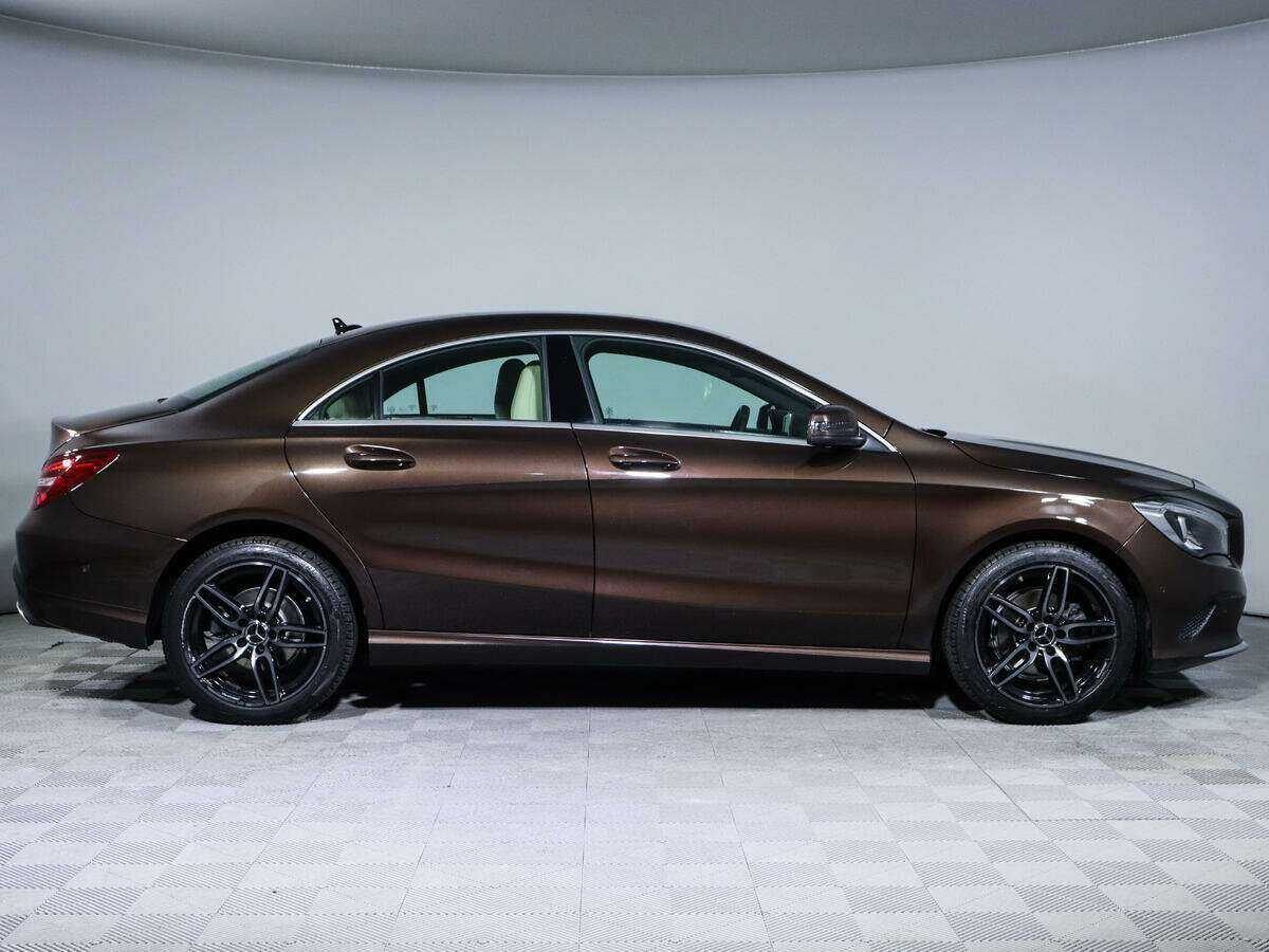 Купить Mercedes-Benz CLA 200, 2017, 85 300 км, фото №4