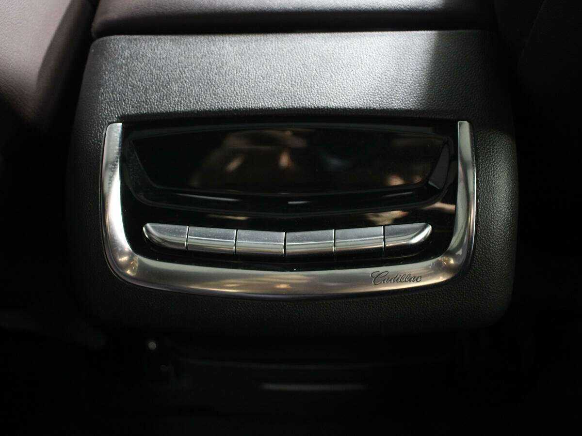 Купить Cadillac XT6, 2021, 36 340 км, фото №14