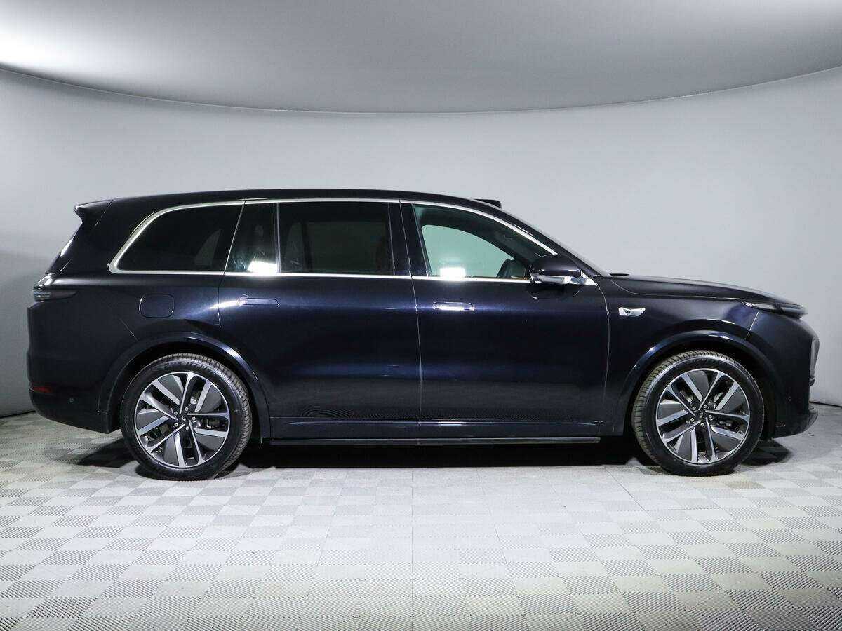 Купить LiXiang L9 44.5 kWh, 2023, 4 950 км, фото №4