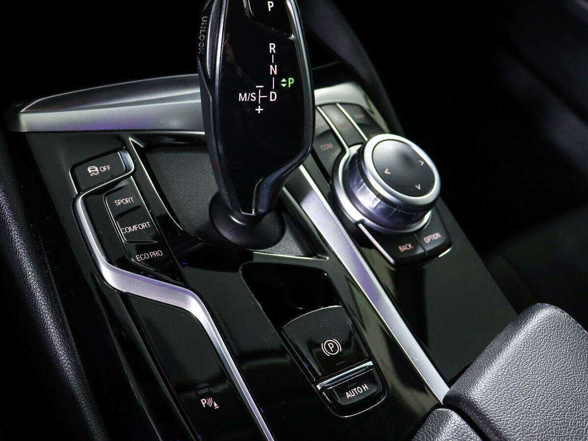 Купить BMW 5 серии 520d xDrive, 2020, 169 000 км, фото №14