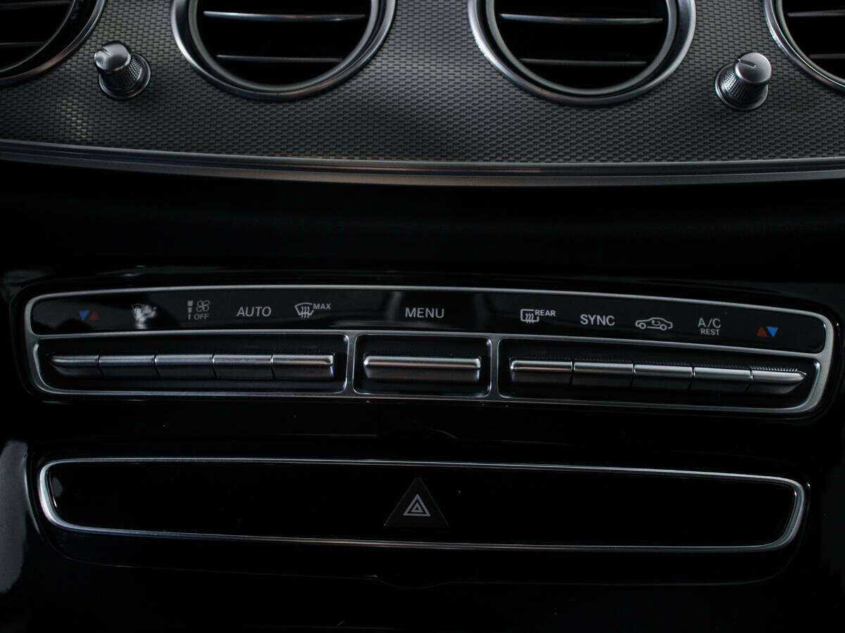 Купить Mercedes-Benz E-Класс 200, 2018, 23 200 км, фото №13