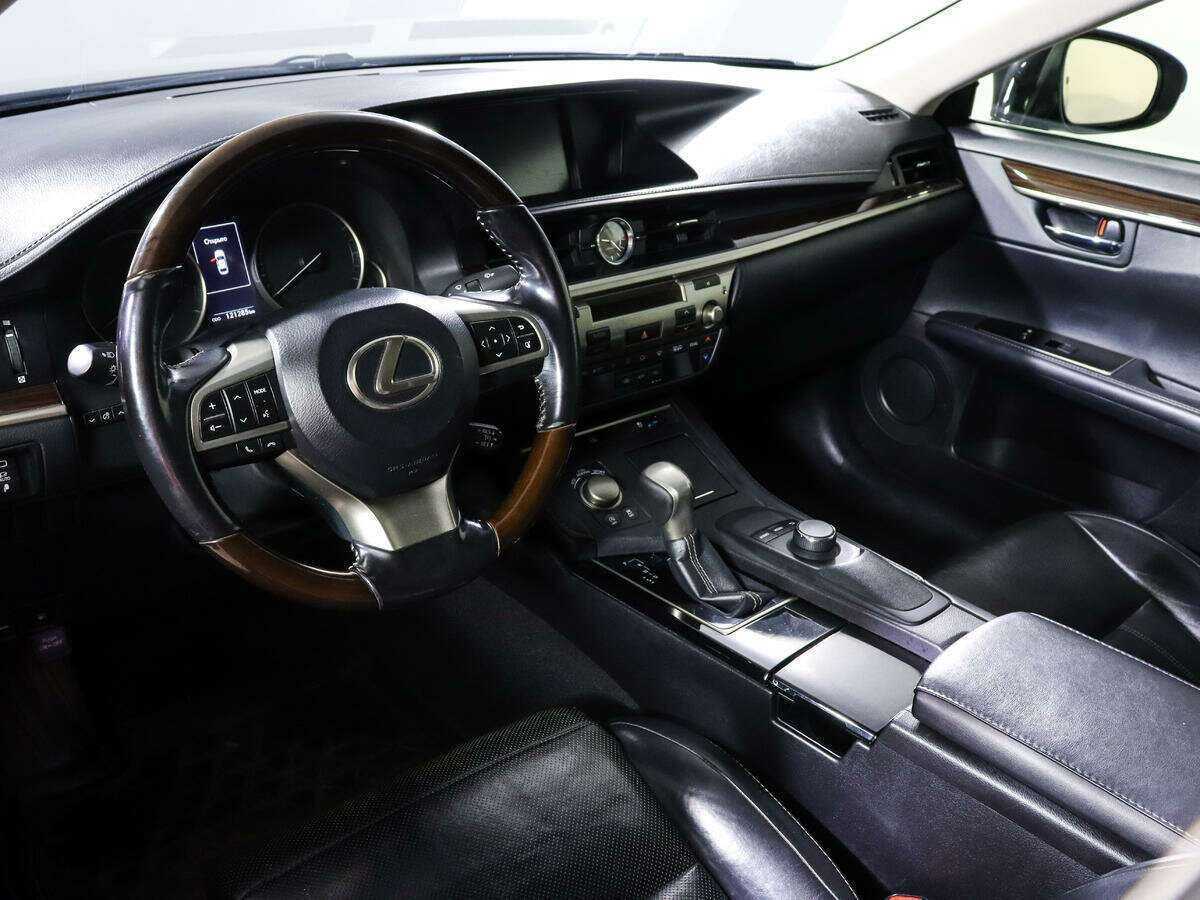 Купить Lexus ES 200, 2016, 121 281 км, фото №11