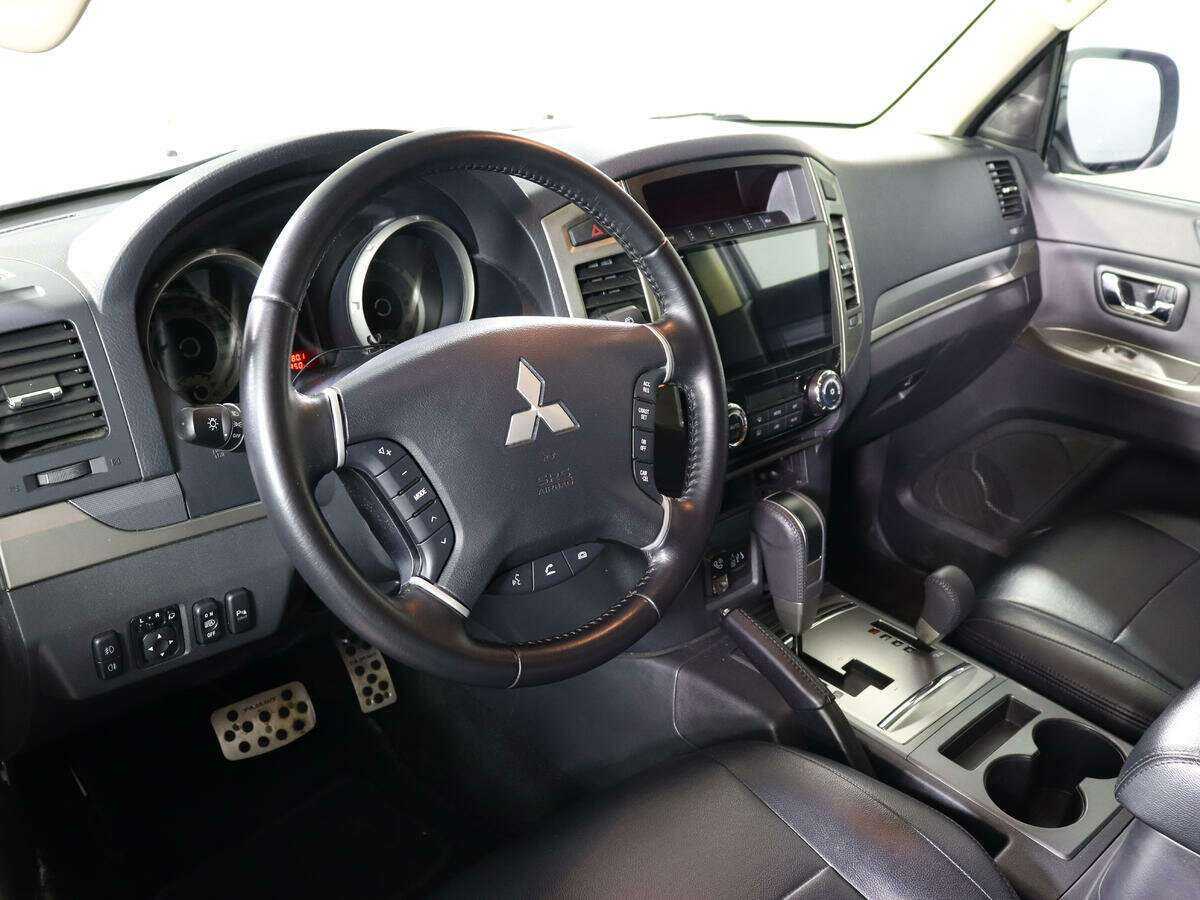 Купить Mitsubishi Pajero, 2021, 31 949 км, фото №11