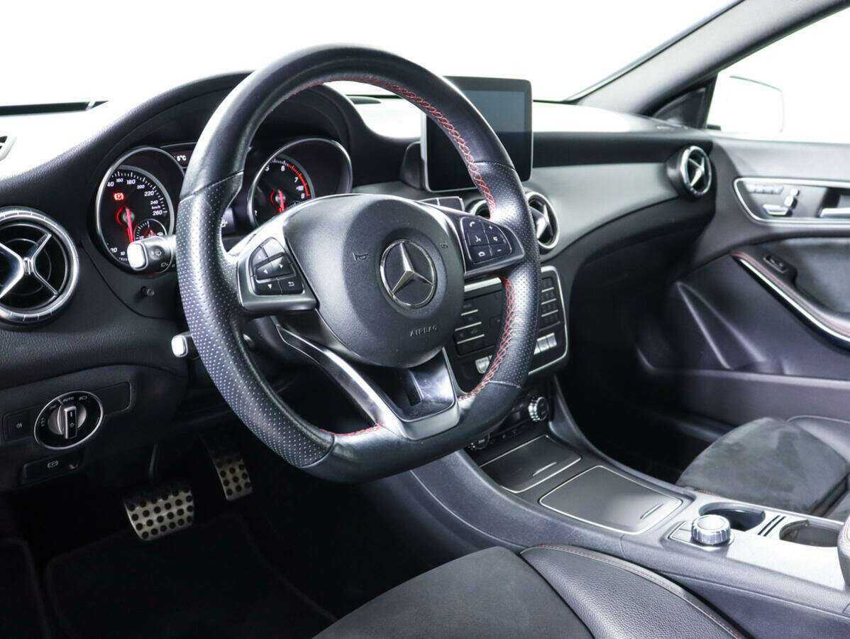 Купить Mercedes-Benz CLA 250, 2018, 54 695 км, фото №14
