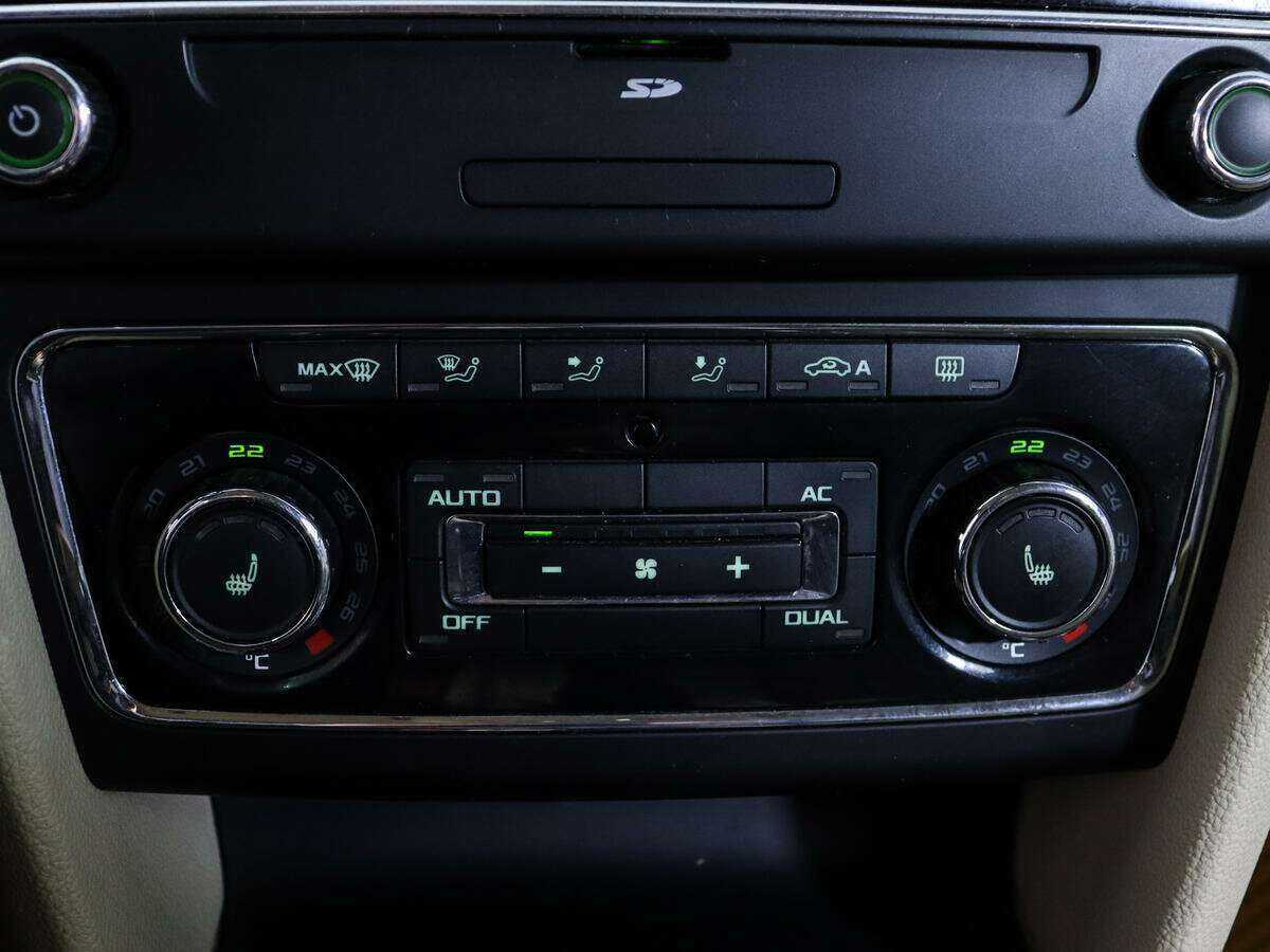 Купить Skoda Superb DSG, 2011, 150 659 км, фото №17