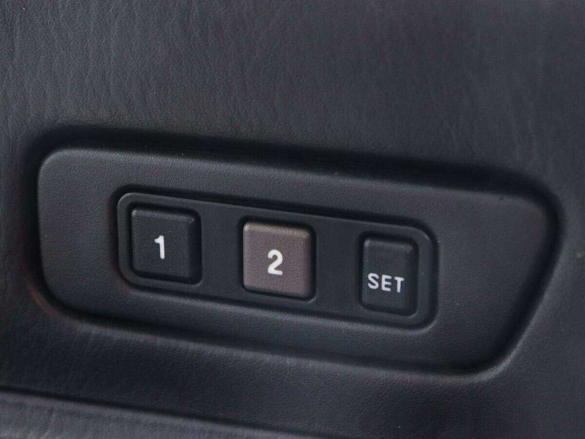 Купить Jeep Grand Cherokee, 2004, 388 539 км, фото №8