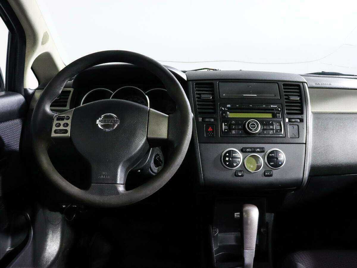 Купить Nissan Tiida, 2008, 89 000 км, фото №10
