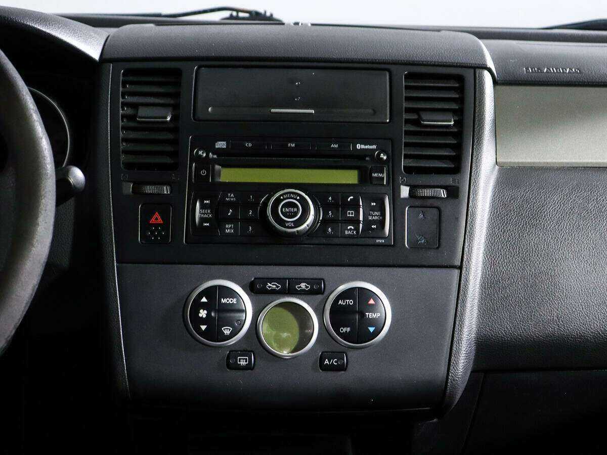 Купить Nissan Tiida, 2008, 89 000 км, фото №11