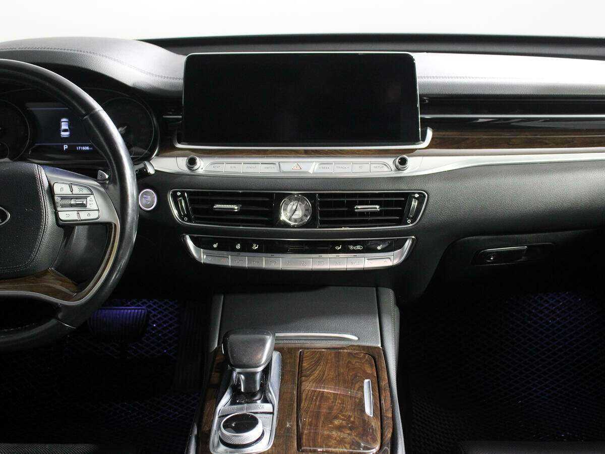 Купить Kia K900, 2019, 171 606 км, фото №10