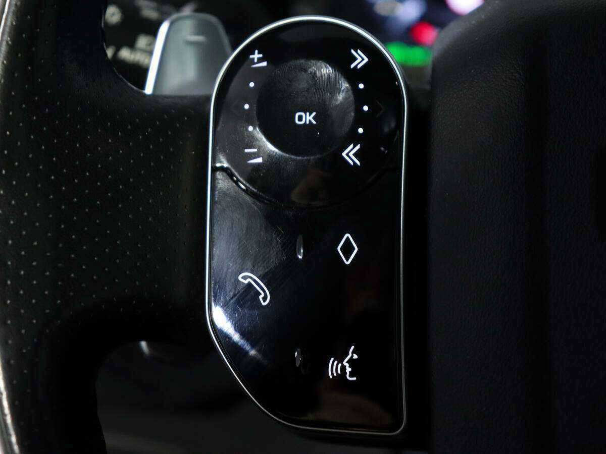 Купить Land Rover Range Rover Velar, 2018, 94 060 км, фото №19