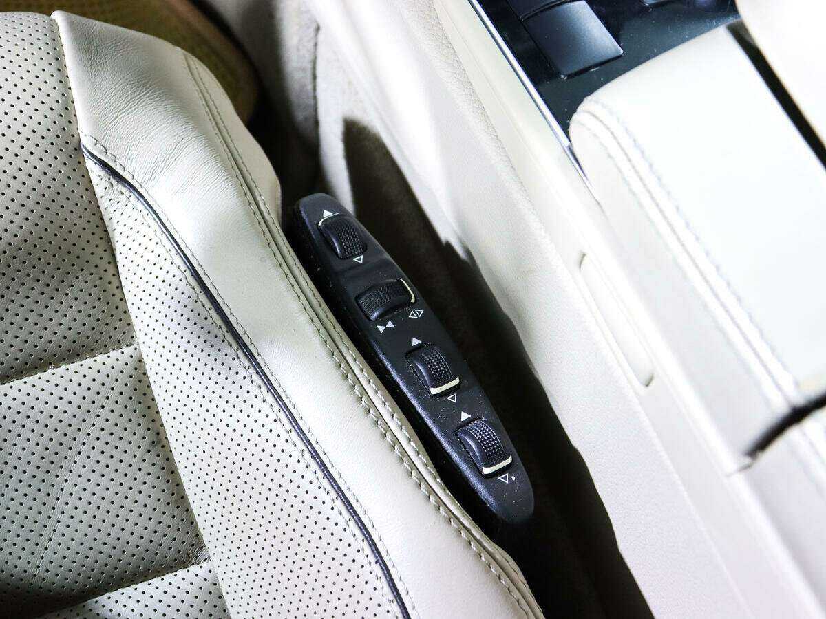 Купить Mercedes-Benz E-Класс 350, 2013, 130 589 км, фото №16