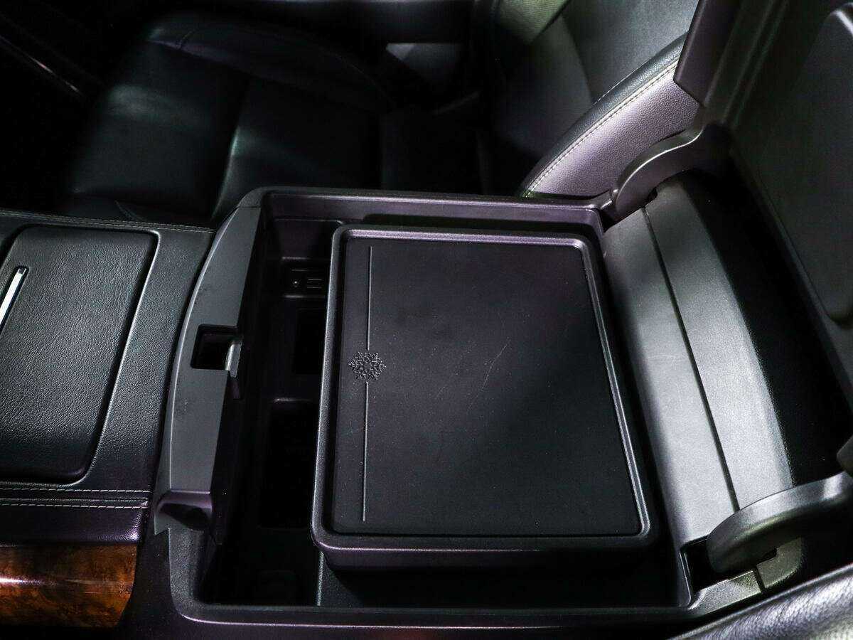 Купить Chevrolet Tahoe, 2016, 123 786 км, фото №21