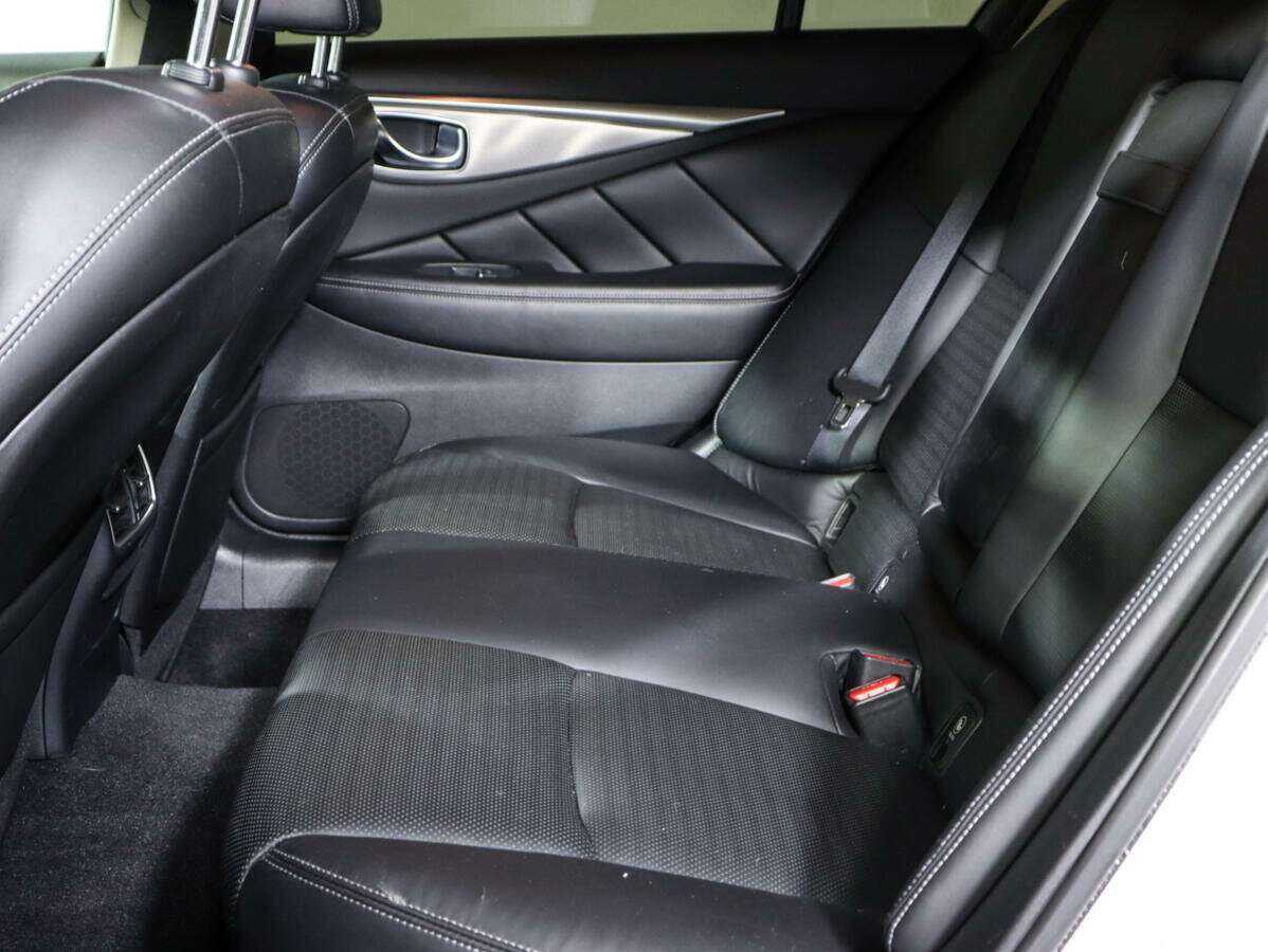 Купить Infiniti Q50, 2014, 116 300 км, фото №8