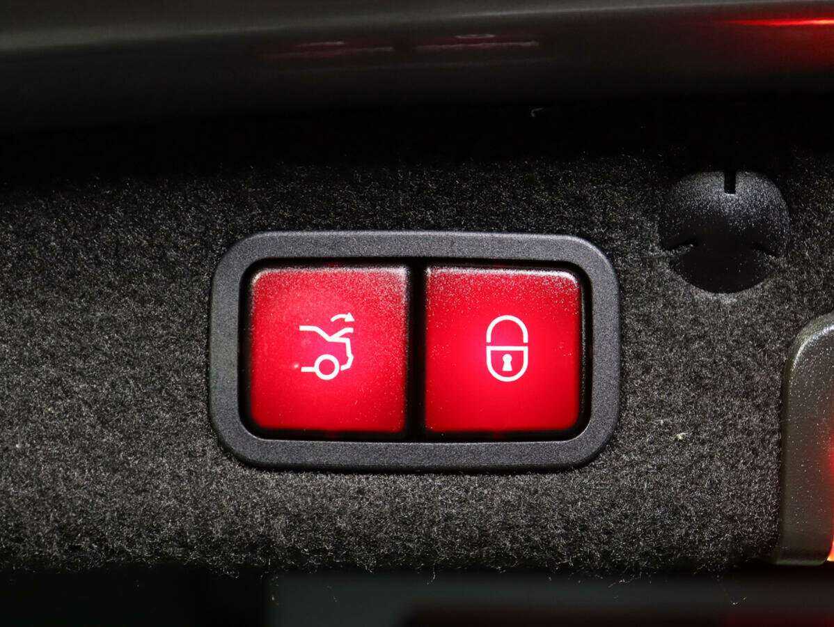 Купить Mercedes-Benz C-Класс 250 BlueTEC, 2015, 80 000 км, фото №14