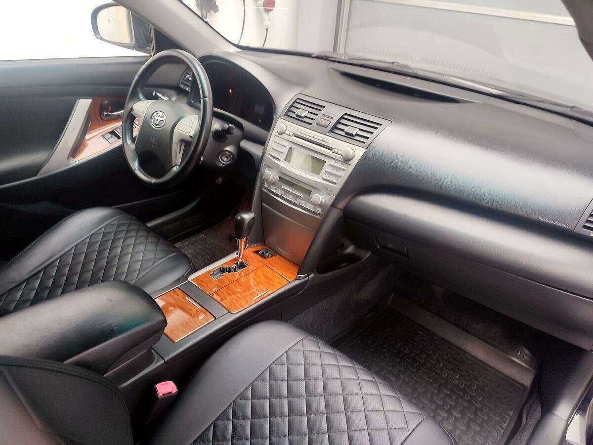 Купить Toyota Camry, 2010, 289 514 км, фото №7