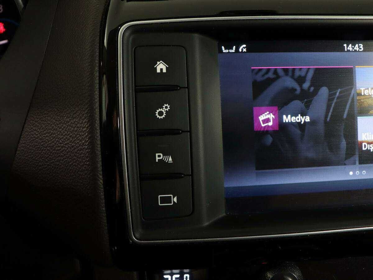 Купить Jaguar F-Pace, 2017, 130 200 км, фото №30