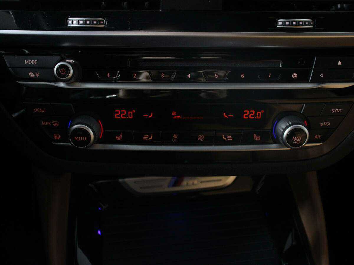 Купить BMW X4 M40d, 2019, 92 909 км, фото №16