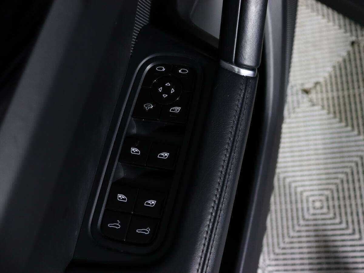 Купить Porsche Cayenne, 2019, 74 141 км, фото №16