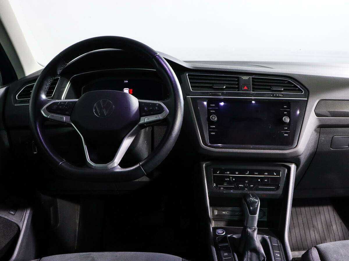 Купить Volkswagen Tiguan, 2021, 70 000 км, фото №10