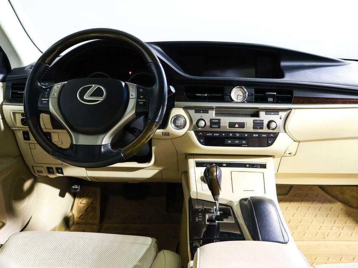 Купить Lexus ES 350, 2013, 184 000 км, фото №10