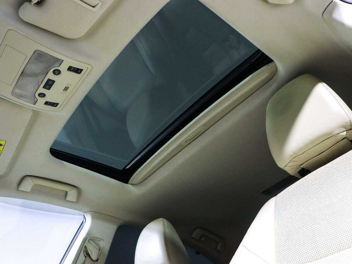 Купить Lexus ES 350, 2013, 184 000 км, фото №13