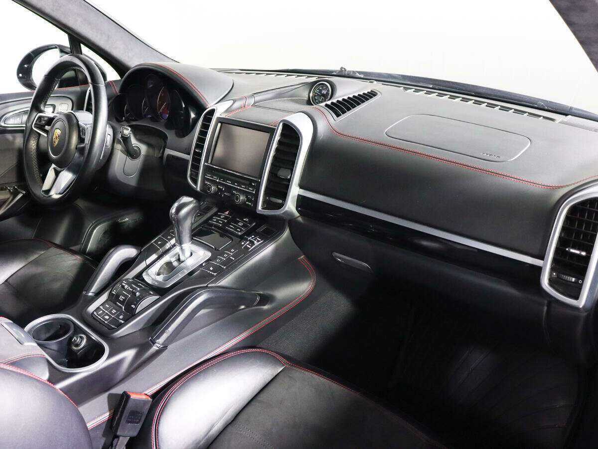 Купить Porsche Cayenne GTS, 2015, 107 400 км, фото №7