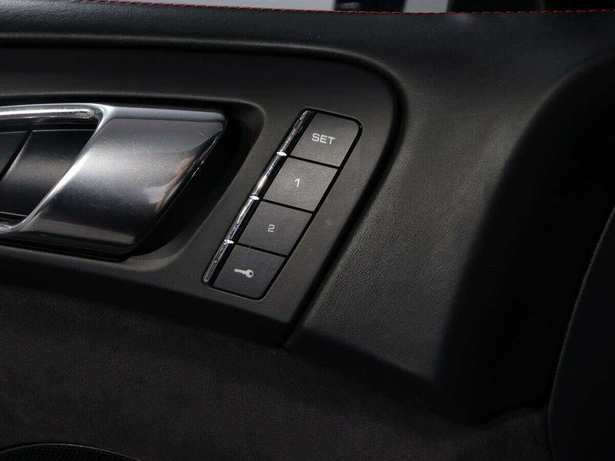 Купить Porsche Cayenne GTS, 2015, 107 400 км, фото №20