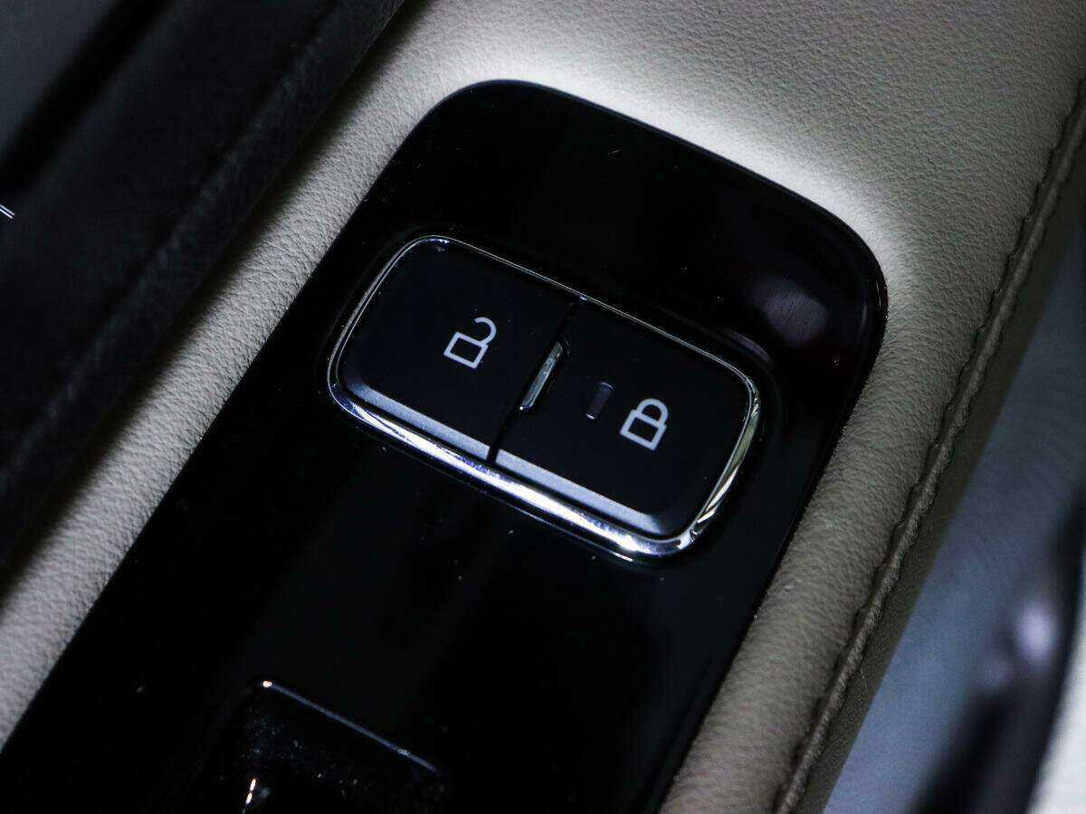 Купить Lincoln Aviator, 2019, 30 736 км, фото №30