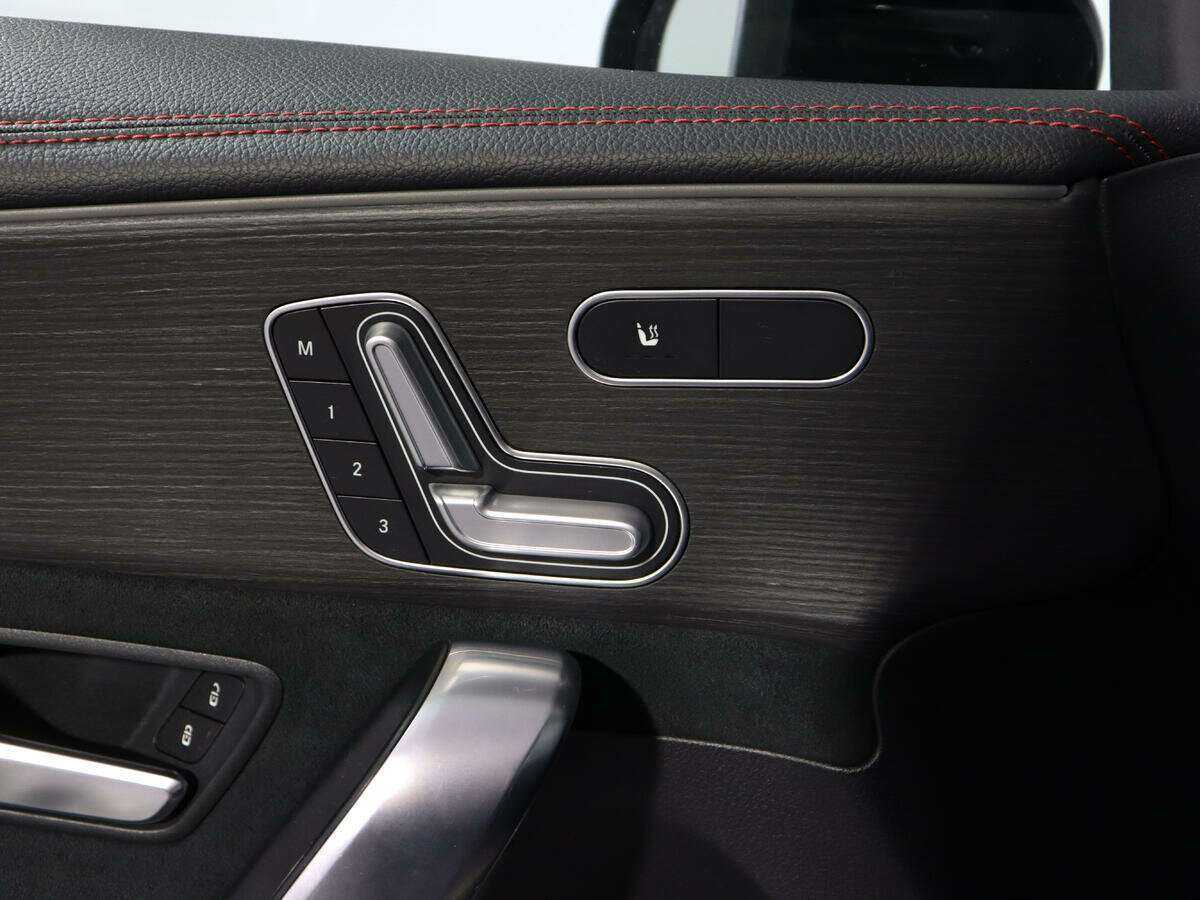 Купить Mercedes-Benz CLA 200, 2019, 80 000 км, фото №16