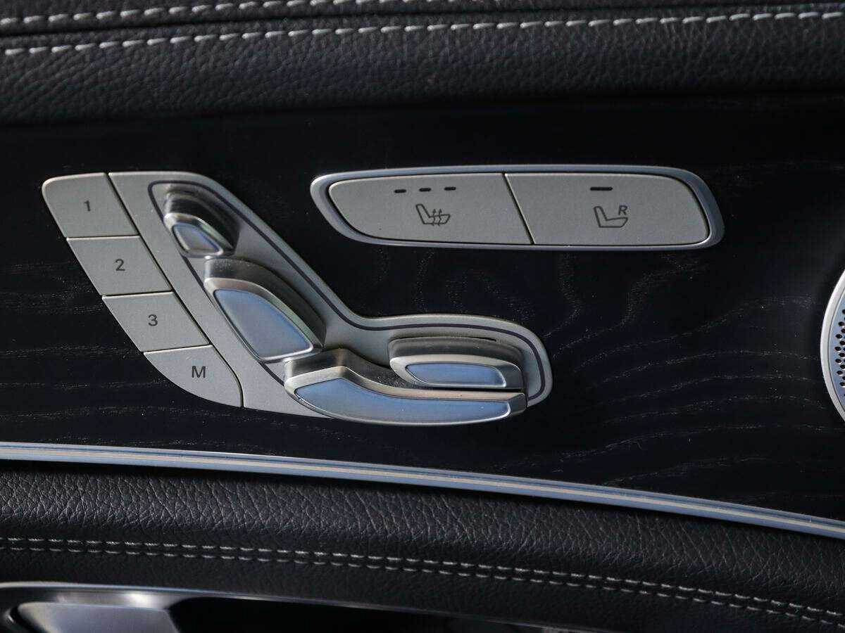 Купить Mercedes-Benz E-Класс 400 d, 2019, 79 406 км, фото №17