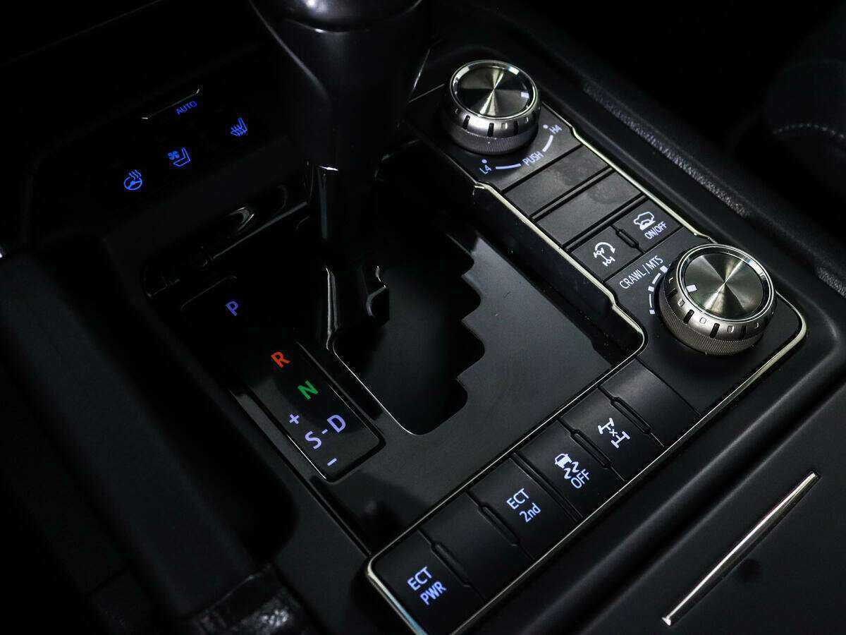 Купить Toyota Land Cruiser, 2016, 147 000 км, фото №21