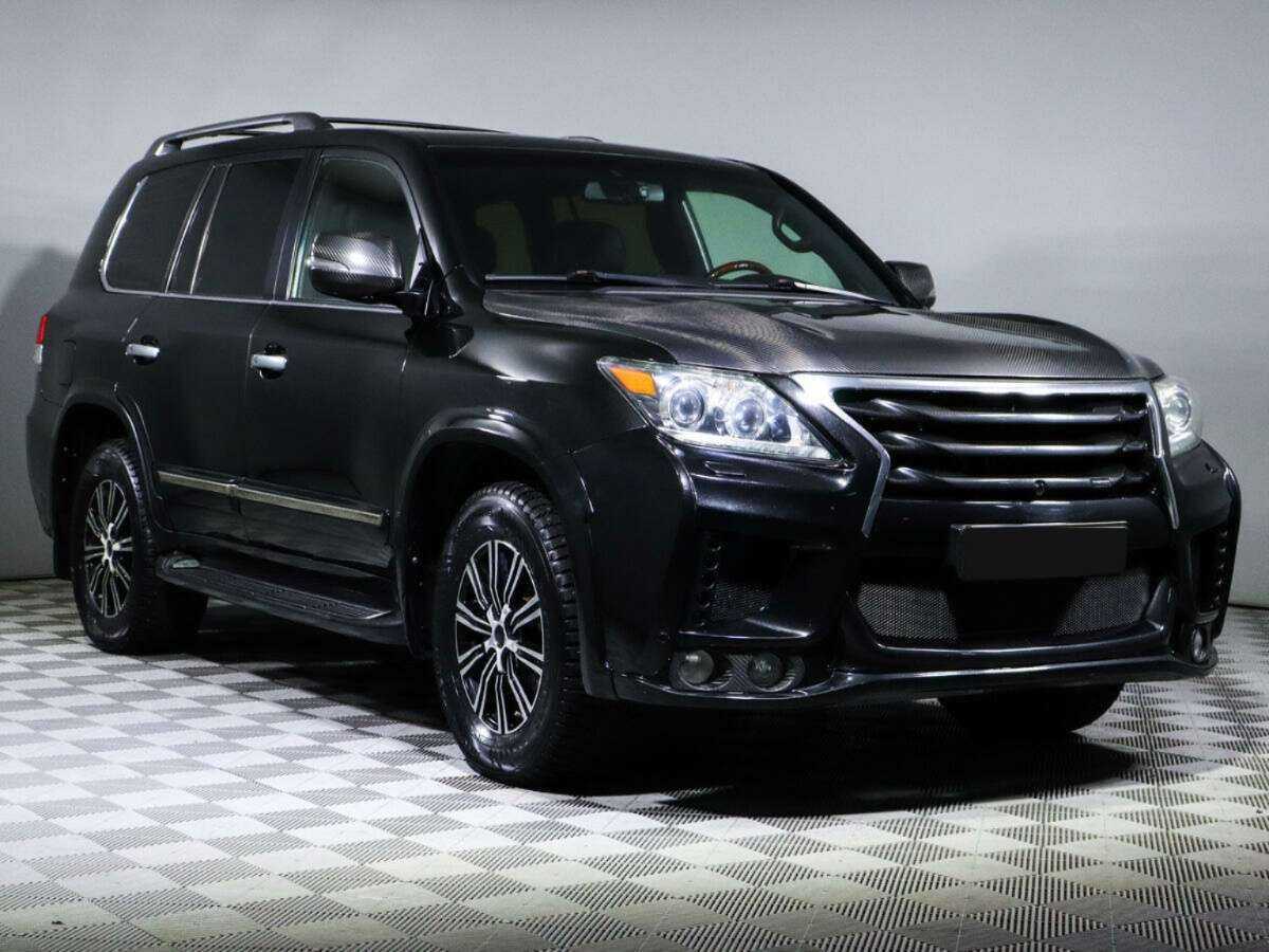 Lexus LX