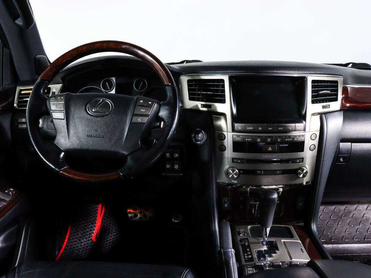 Купить Lexus LX 570, 2015, 174 568 км, фото №8
