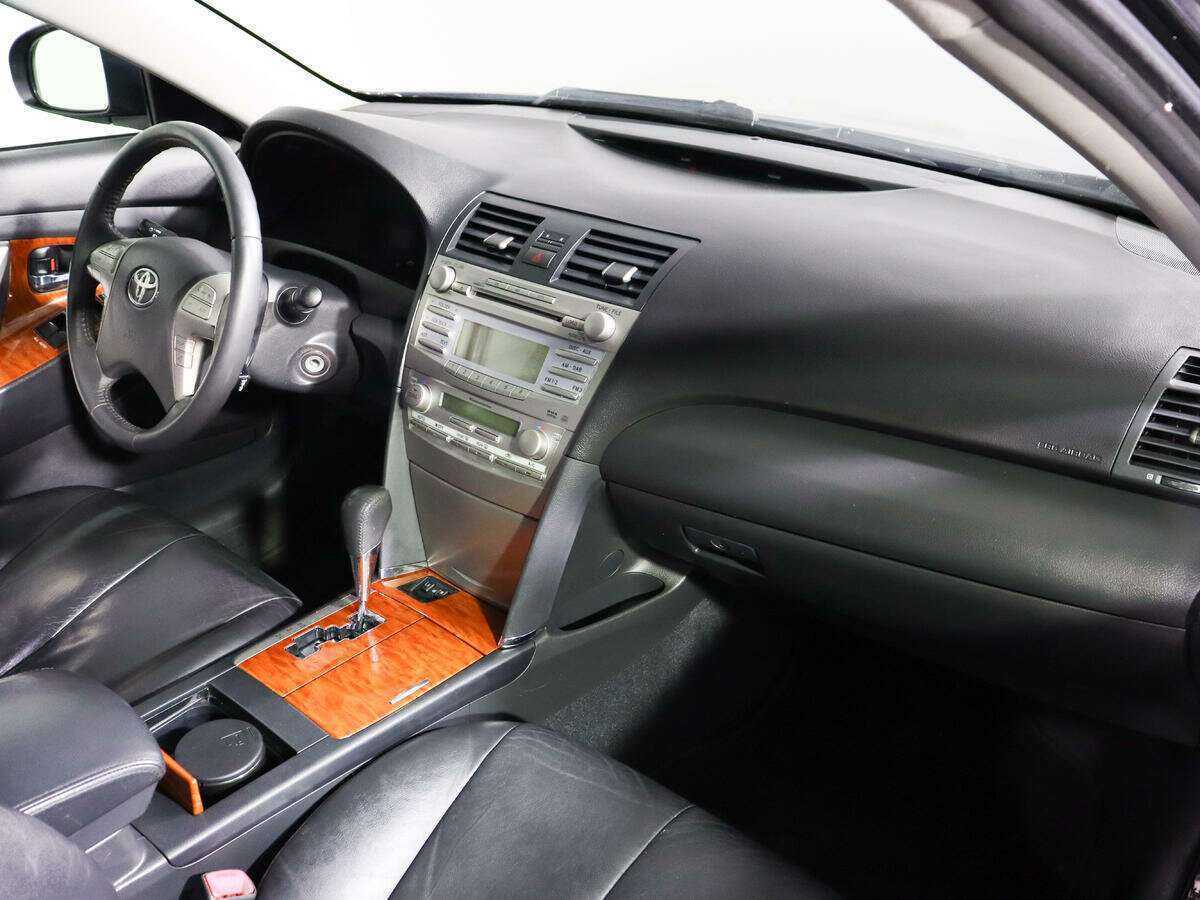 Купить Toyota Camry, 2011, 144 000 км, фото №9