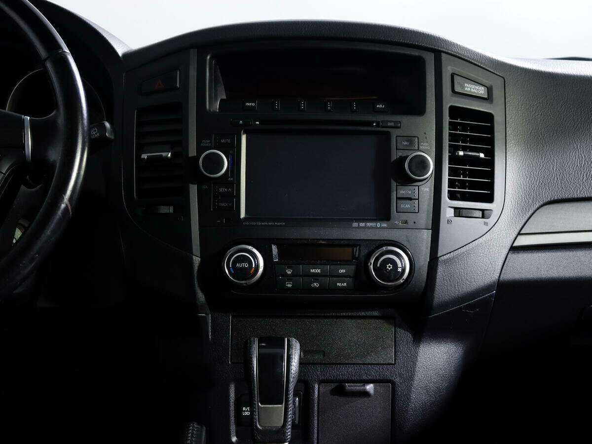 Купить Mitsubishi Pajero, 2011, 144 900 км, фото №12