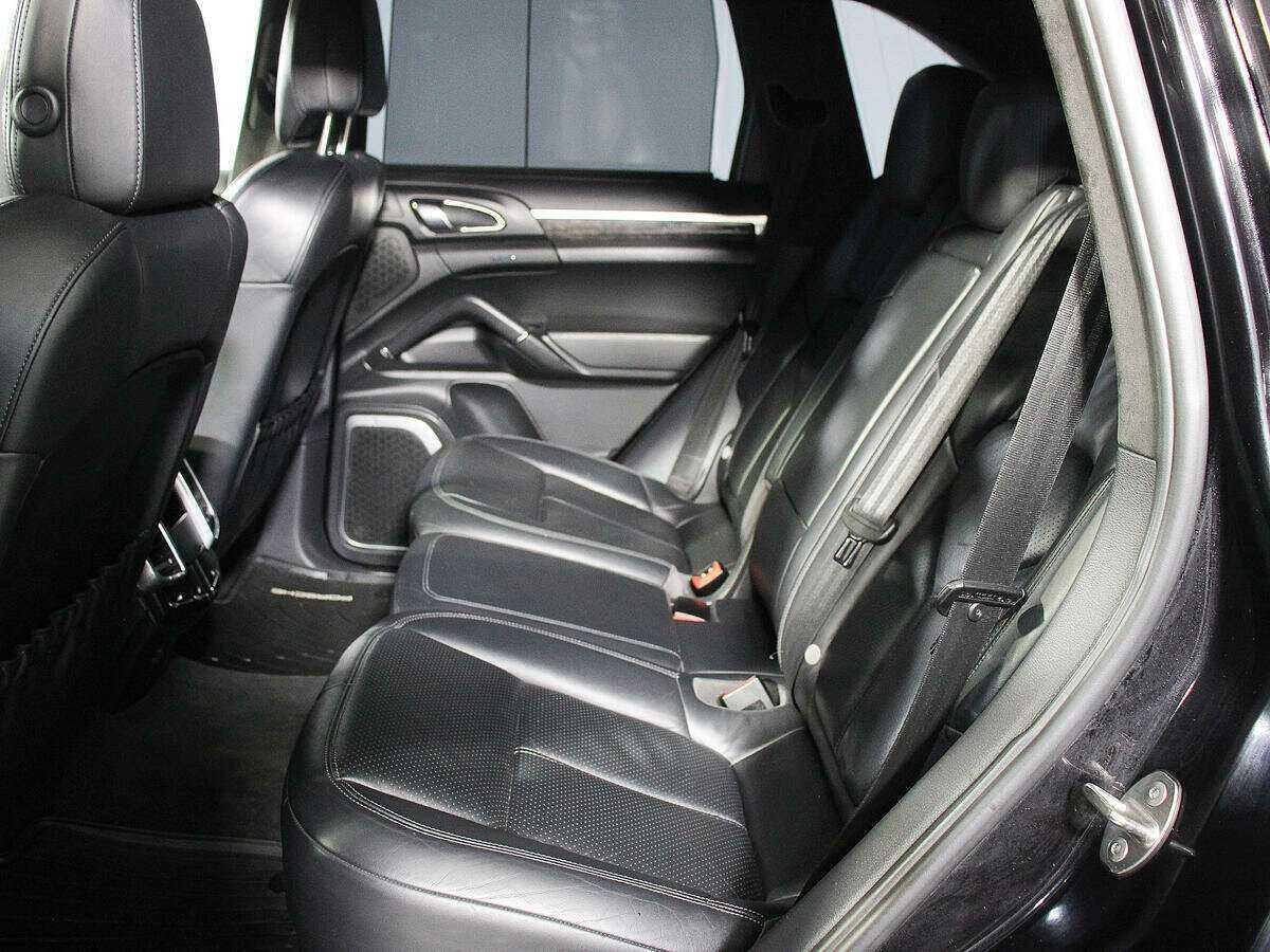 Купить Porsche Cayenne Turbo, 2010, 200 357 км, фото №10