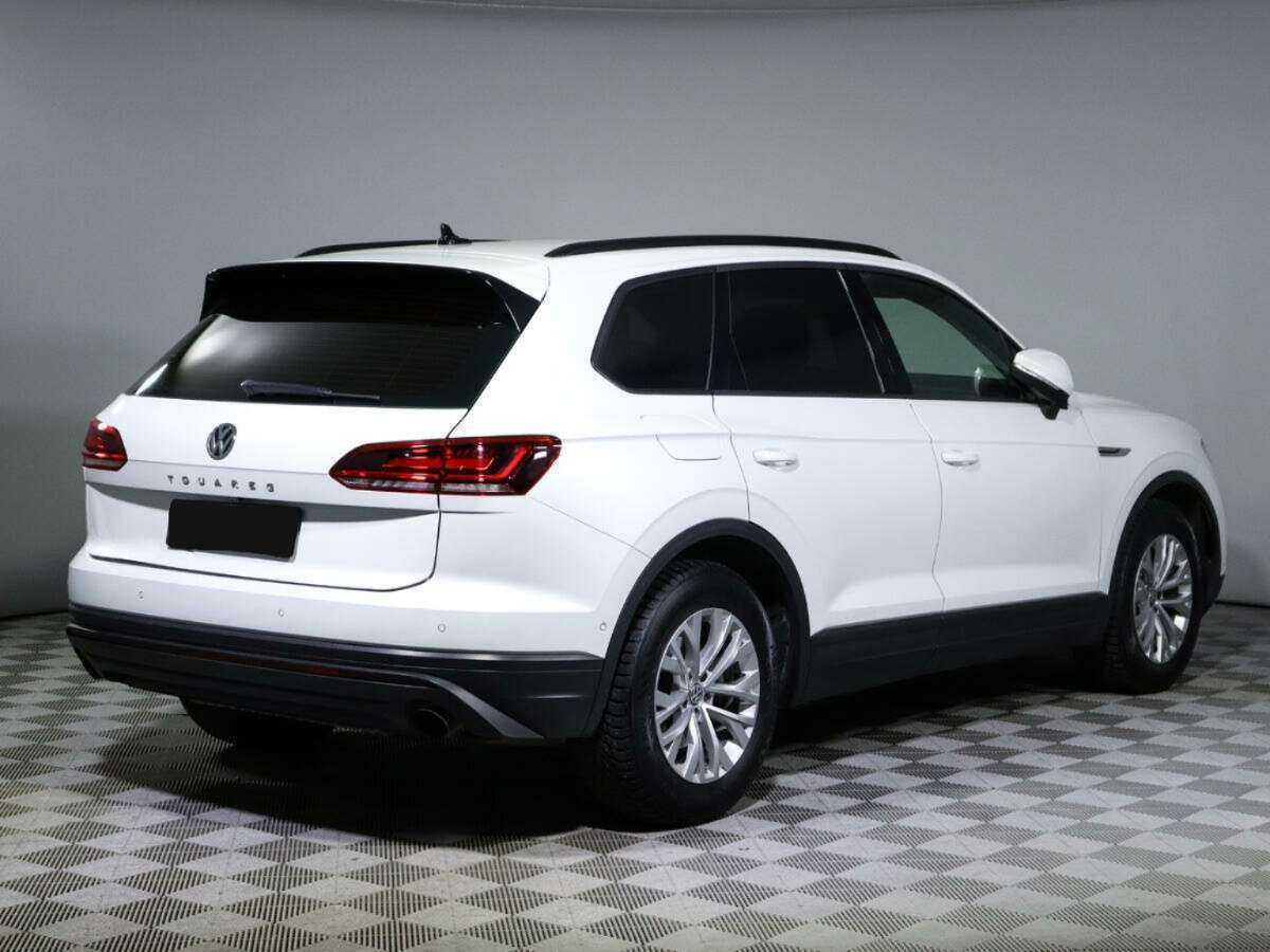 Купить Volkswagen Touareg, 2019, 139 110 км, фото №4