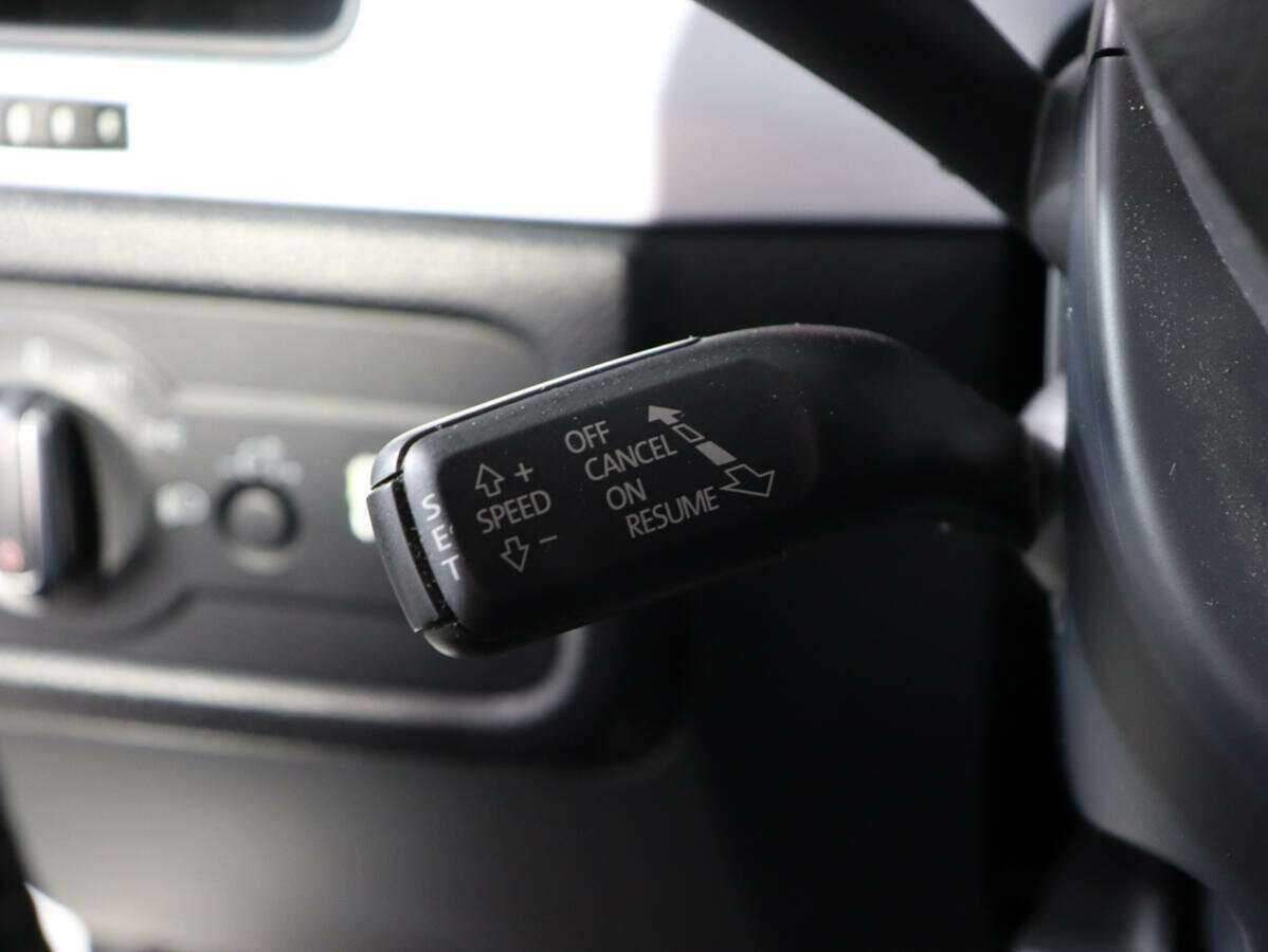 Купить Volkswagen Touareg, 2012, 189 500 км, фото №13