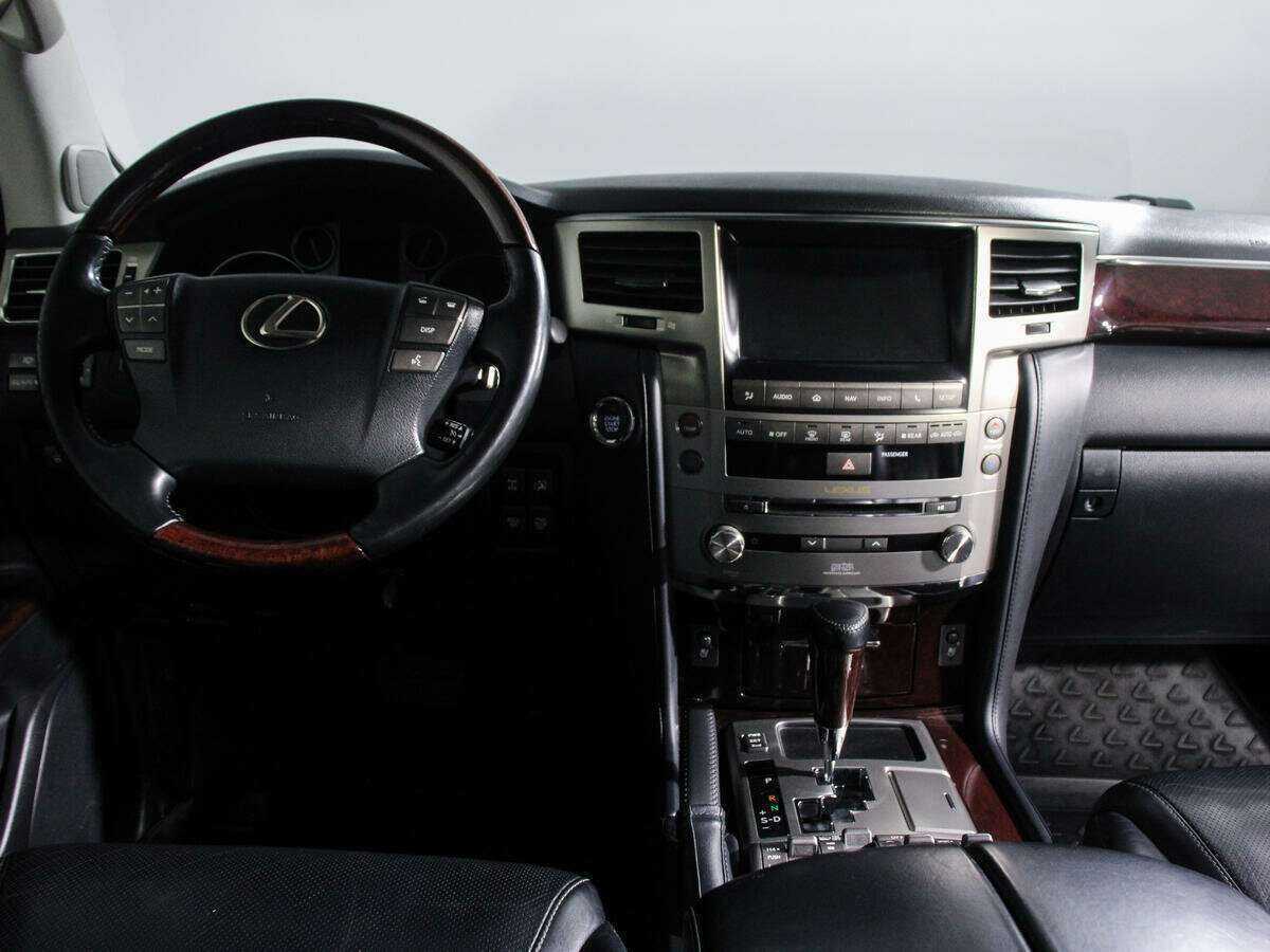 Купить Lexus LX 570, 2012, 297 000 км, фото №9