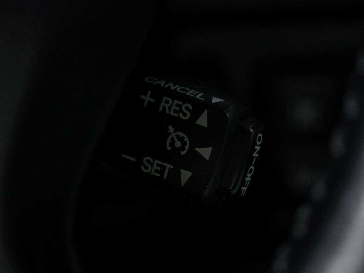 Купить Lexus LX 570, 2012, 297 000 км, фото №23